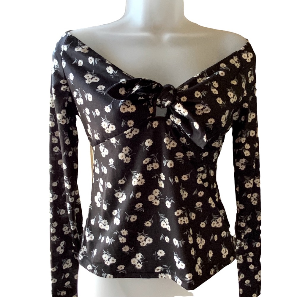SHEIN Top Black and White Dark Floral Long Sleeve With Bow Tie Small